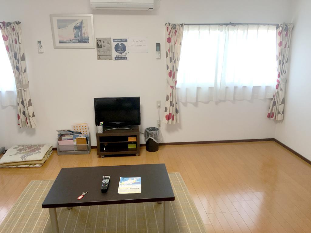 Hotel Season 2 Naoshima Esterno foto